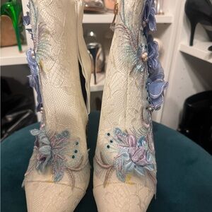 Ivory Floral Embroidered Women's Ankle Boots - Lace Applique Design